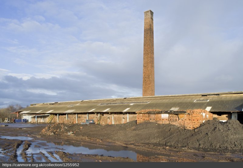The kiln and chimney at the Mayfield brickworks, Carluke